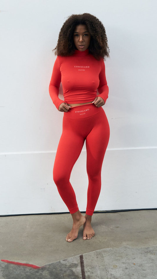 Shilo Scrunch Tights w/Logo Functional Comfort - Crush Red